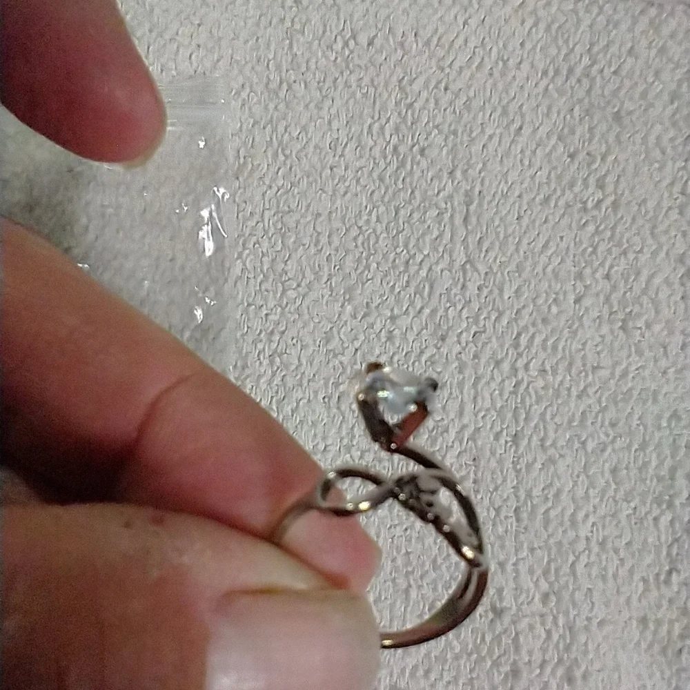 Silvertone stainless steel love 😘 crystal ring 6.5